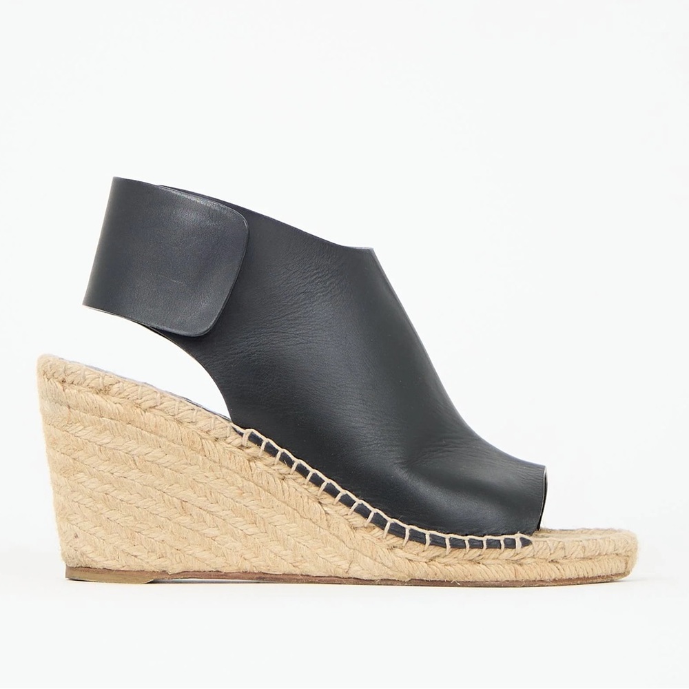 CÉLINE PARIS Black Leather Jute Espadrille Open Toe Heel Wedges sz 38